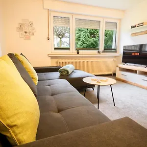 Truth Fuer 3 - Moderne Kueche - Smart Tv - Teppichboden , Dortmund Deutschland